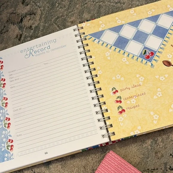 Mary Engelbreit Queen of the Kitchen Journal Set - Picture 5 of 10